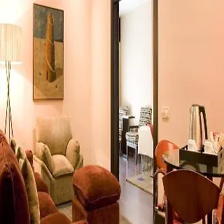 Nh Barcelona Eixample Hotell