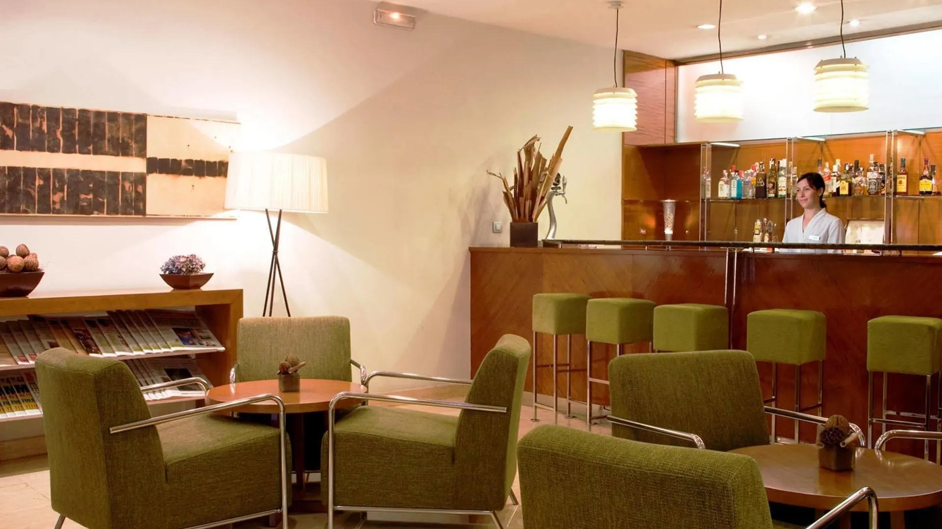 Nh Barcelona Eixample Hotell